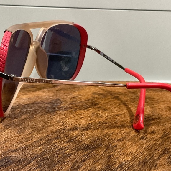 Michael Kors East Side Aviator Sunglasses - Picture 10 of 11